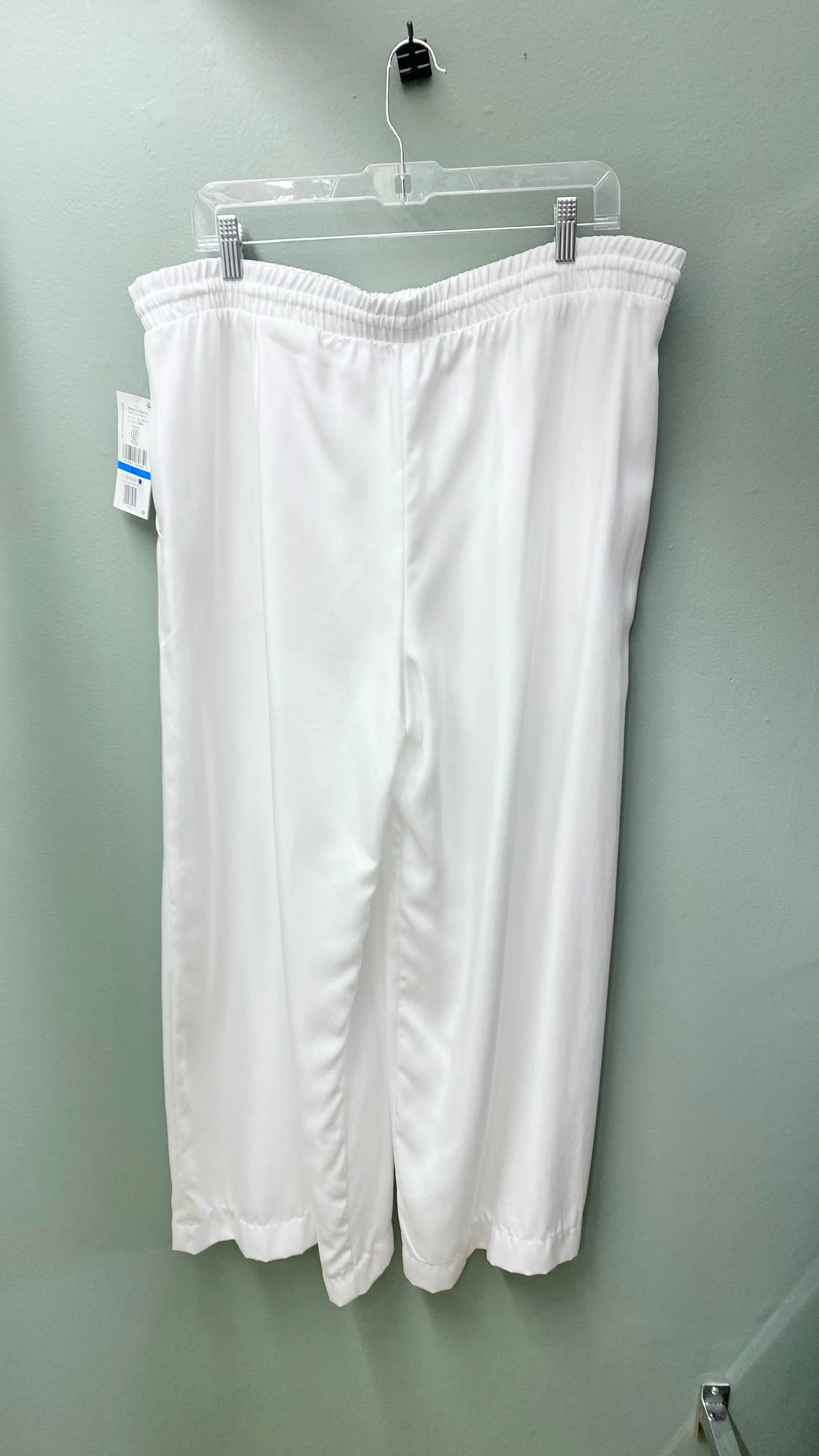 * Clearance - XL - Karen Kane White Wide Leg