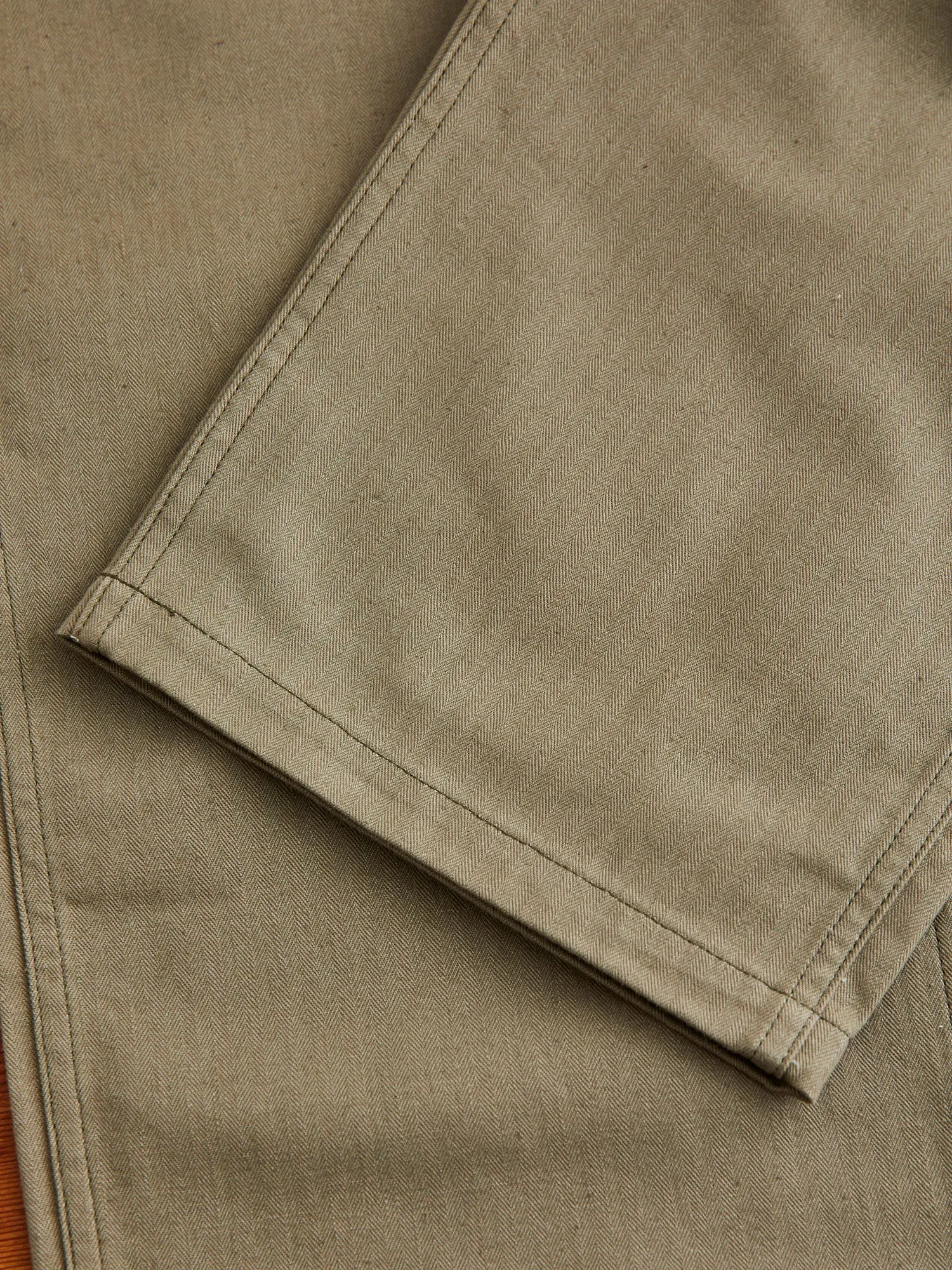 1086 Military Herringbone Pants in Olive Drab Green