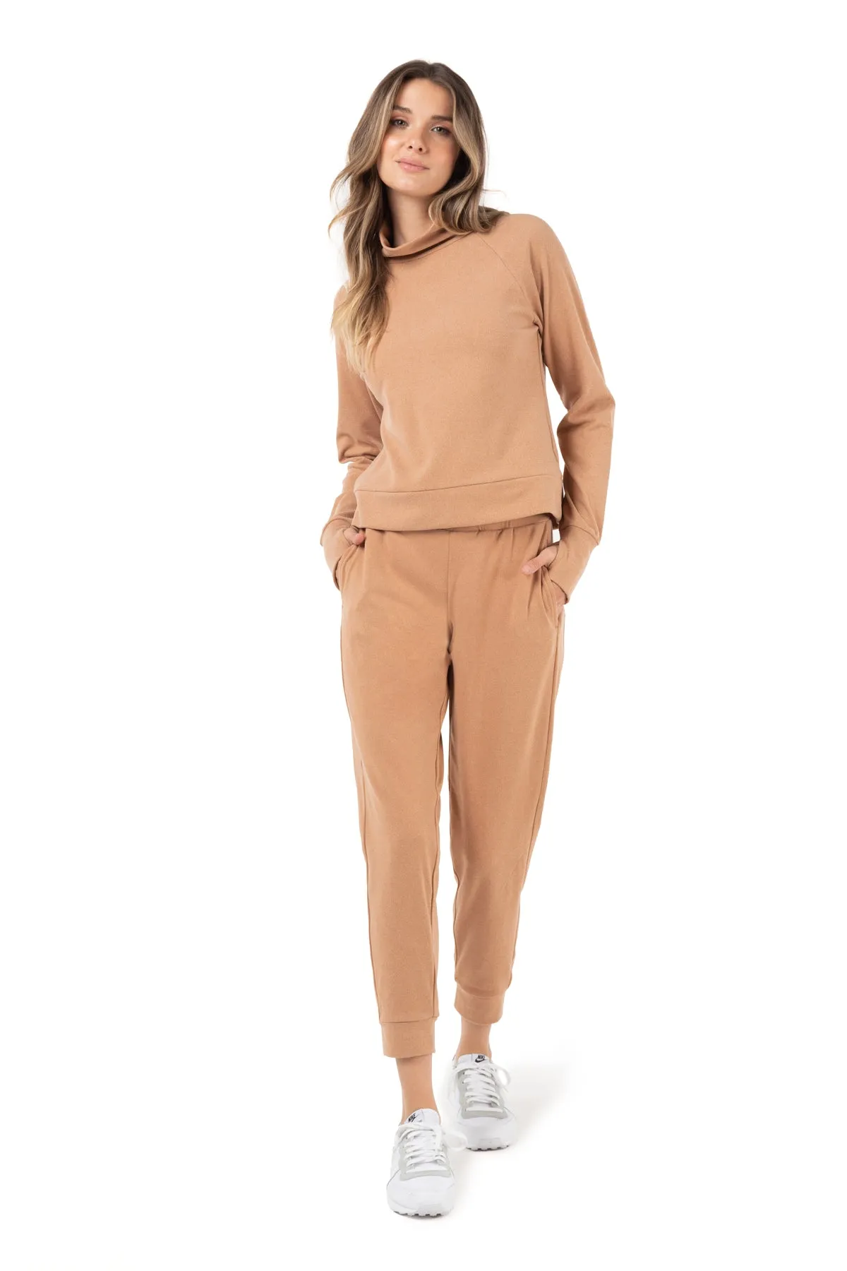 Aura Joggers