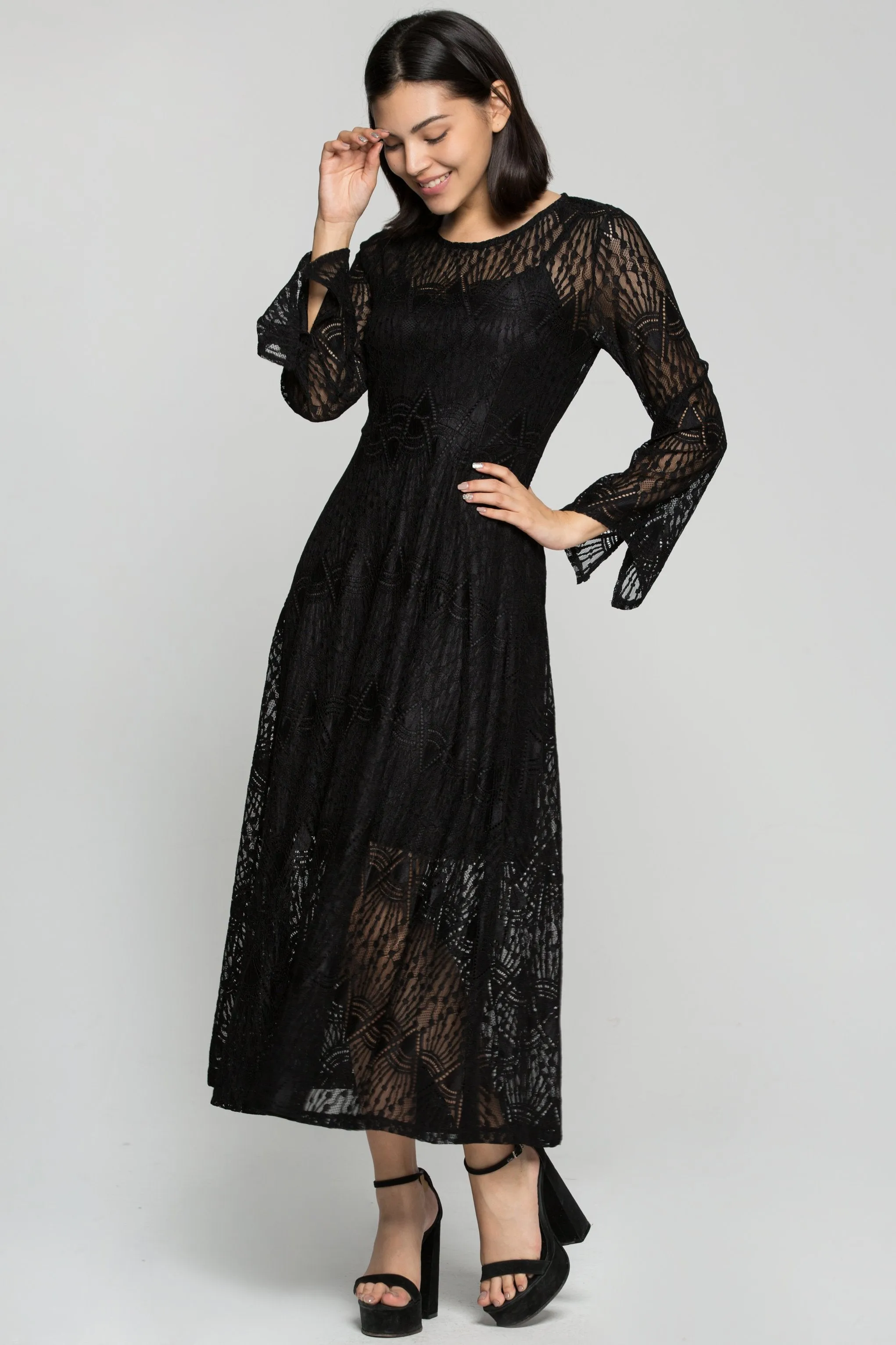 Black Lace Full Sleeves Midi Dress