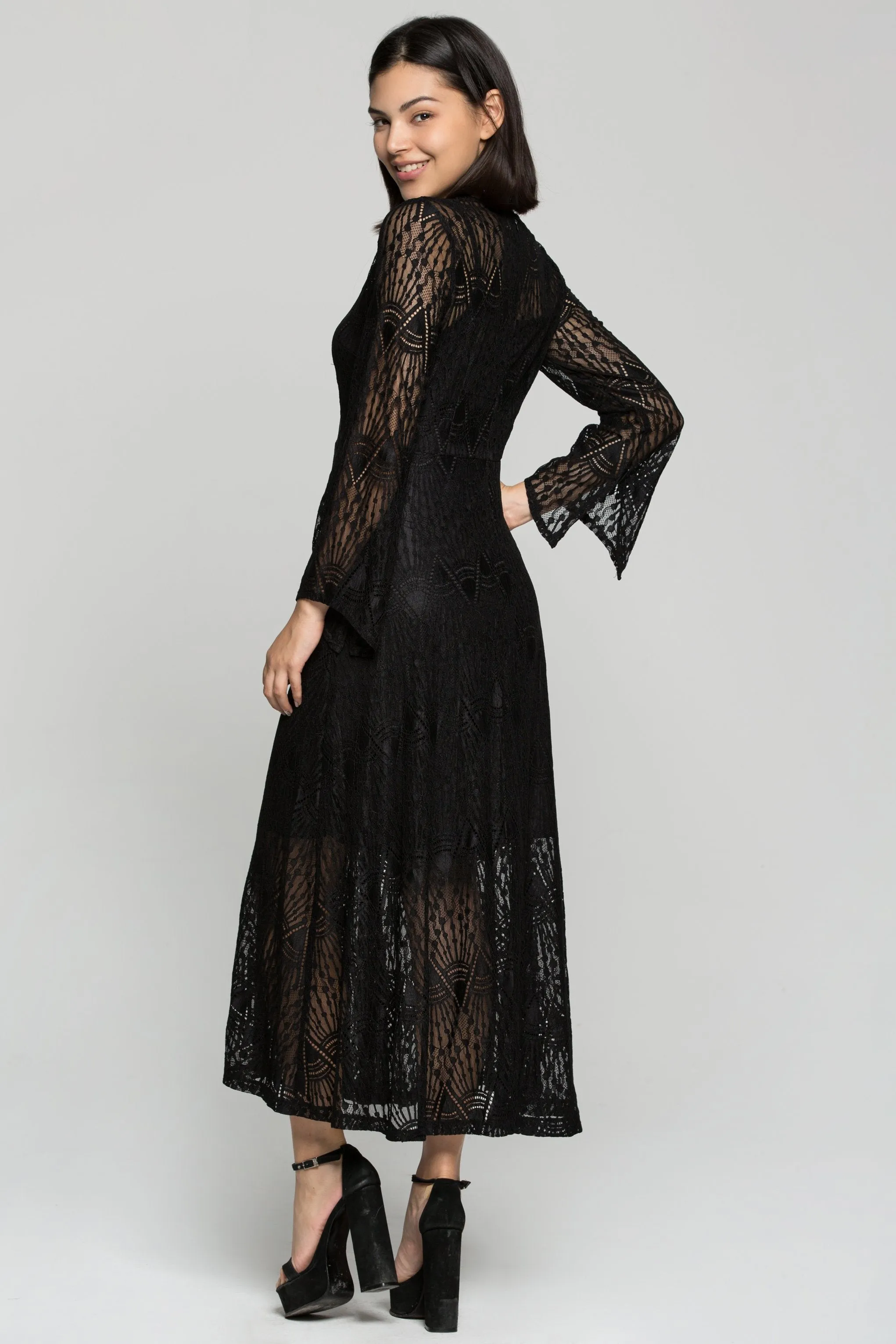Black Lace Full Sleeves Midi Dress