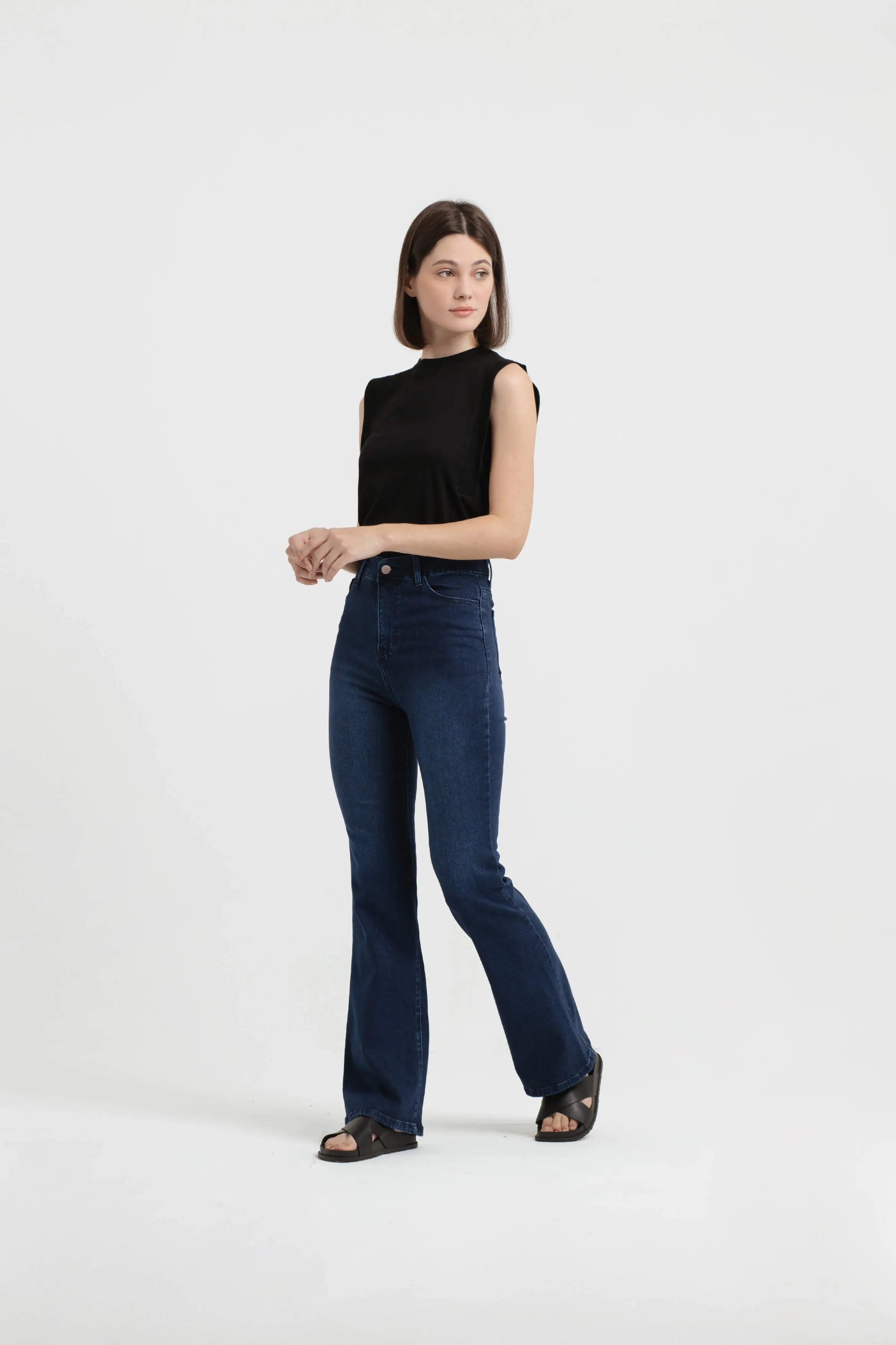 Dark Blue Elongating Flare Jeans