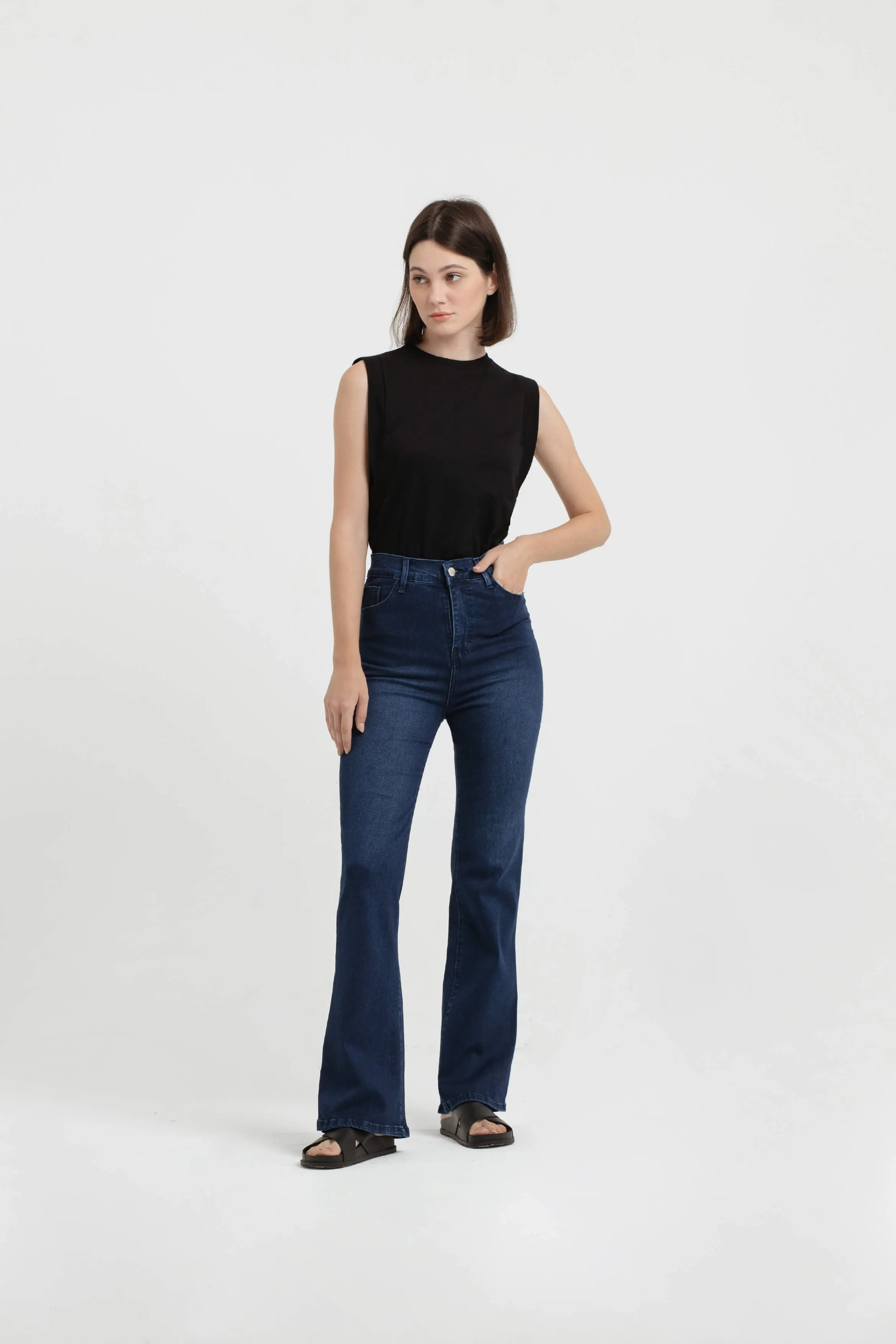 Dark Blue Elongating Flare Jeans