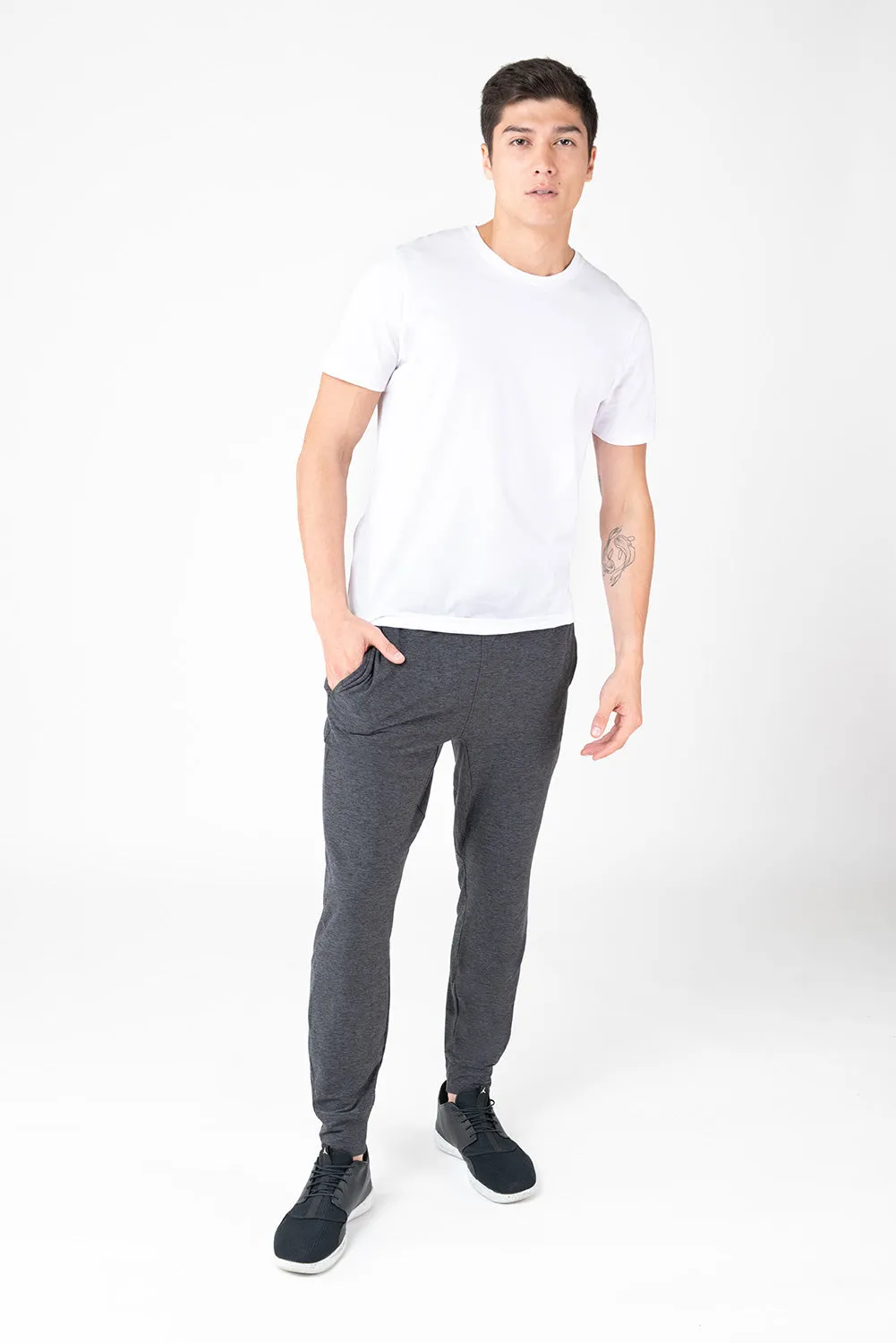 Day-To-Day Joggers With Elastic