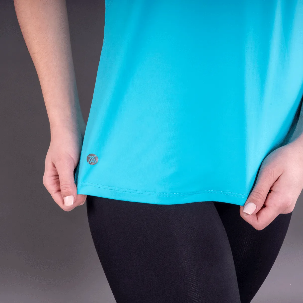 Final Sale Turquoise Windows Activewear Tank