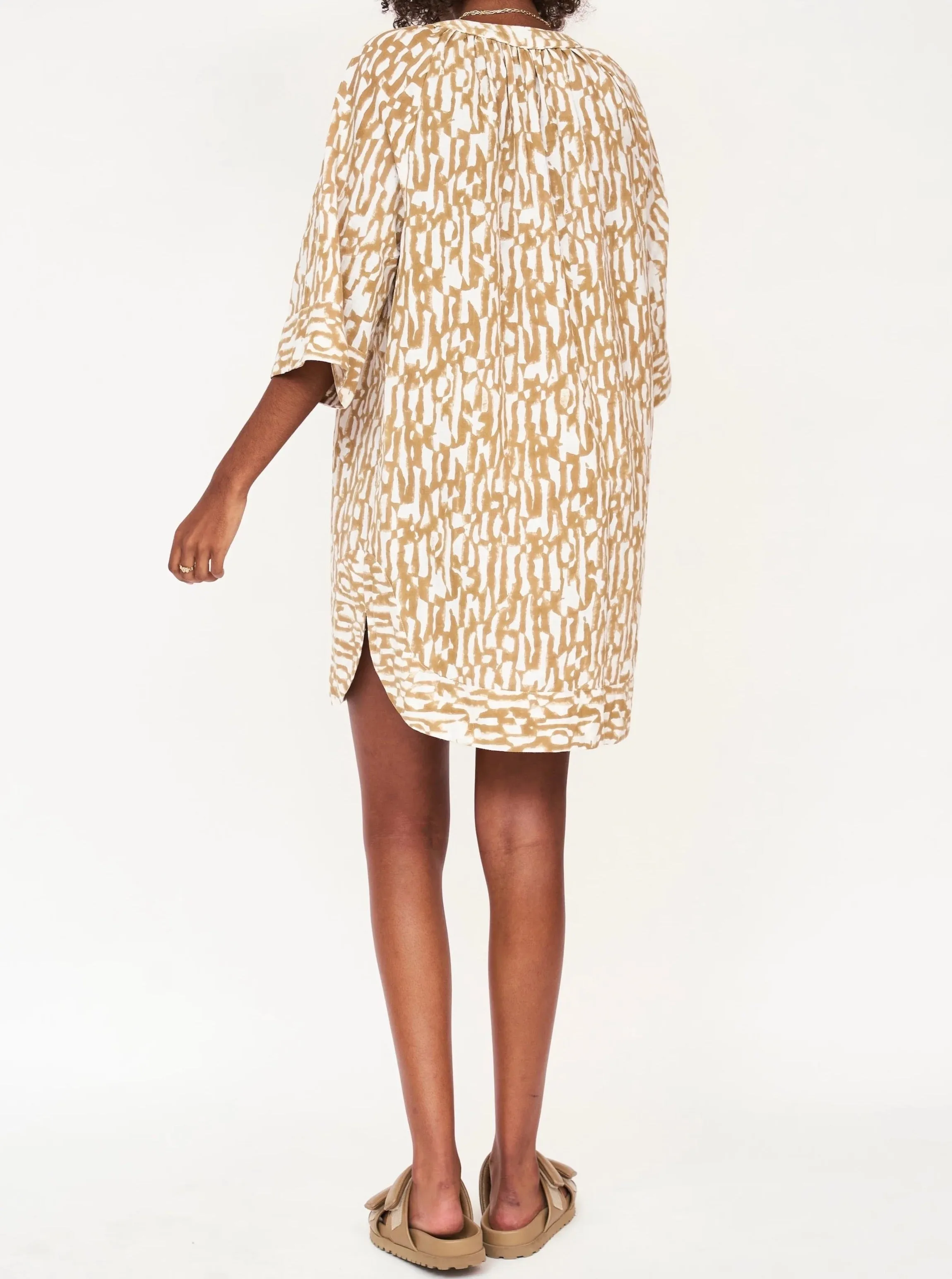 Mirth Palm Springs Short Dress in Driftwood