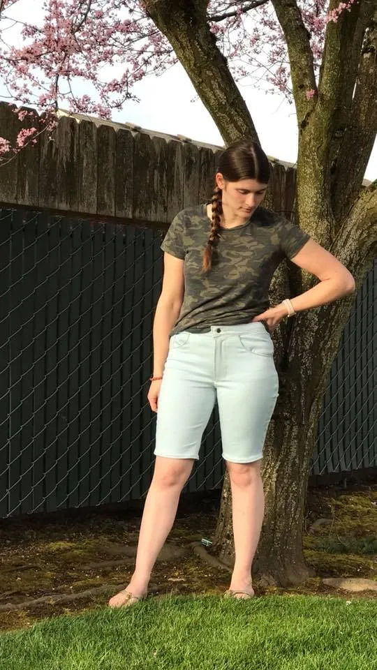 Walker Stretch Denim Shorts